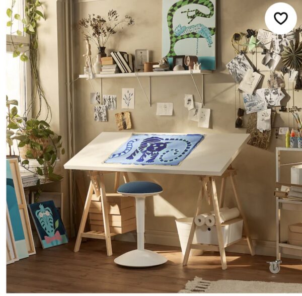 White Desk / Seahorse legs